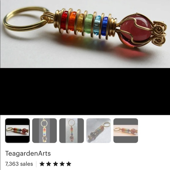 Chakra Rainbow Keychain or Zipper Pull - Picture 4 of 7